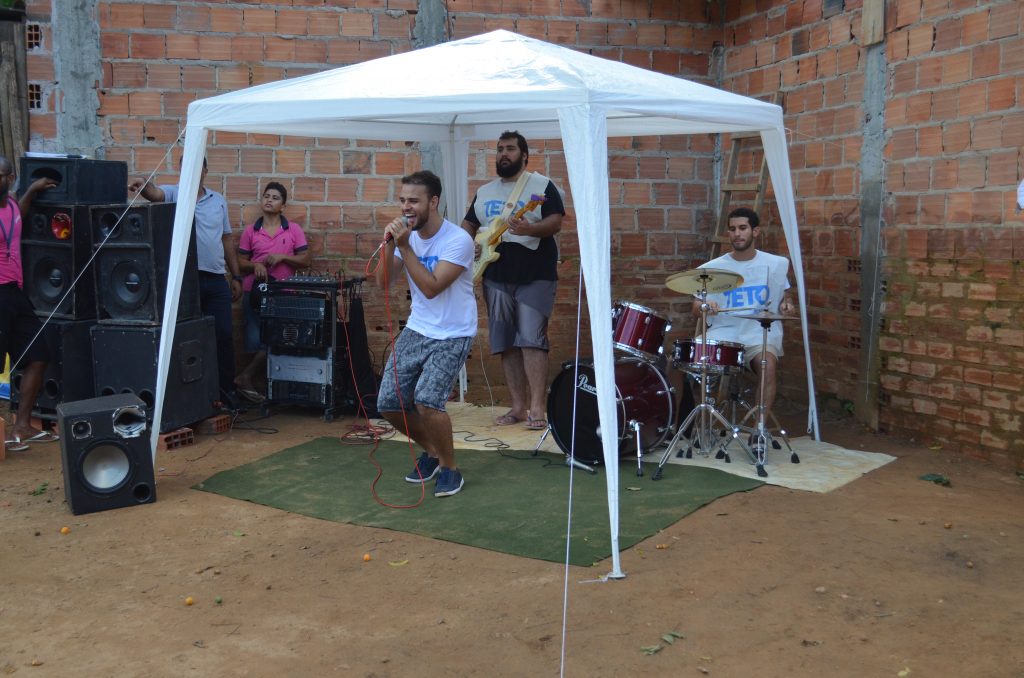 Na foto: Antônio Fragoso, o Ticão, no vocal, Jorge Santana no contrabaixo, Lucas Altmicks no teclado e João Costa na bateria.